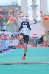 BIB: 5460
                            <button type="button" onclick="openModal(21765684)" class="btn btn-primary btn-sm float-right btn-popup" data-toggle="modal" data-target=".modal-high-quality">
                        <i class="fas fa-shopping-cart"></i> Add to Cart
                    </button>
                                            <button type="button" onclick="isThisMe(21765684, true)" class="btn btn-success btn-sm float-right btn-popup btn-isme hidden" data-toggle="tooltip" data-placement="bottom" title="นี่คือรูปของคุณใช่ไหม คลิกที่นี่เพื่อเอาเข้าอัลบั้ม">
                        <i class="fas fa-plus"></i> Add to album
                    </button>
                    <button type="button" onclick="isThisMe(21765684, false)" class="btn btn-warning btn-sm float-right btn-popup btn-isnotme hidden">
                        <i class="fas fa-ban"></i> Remove from album
                    </button>